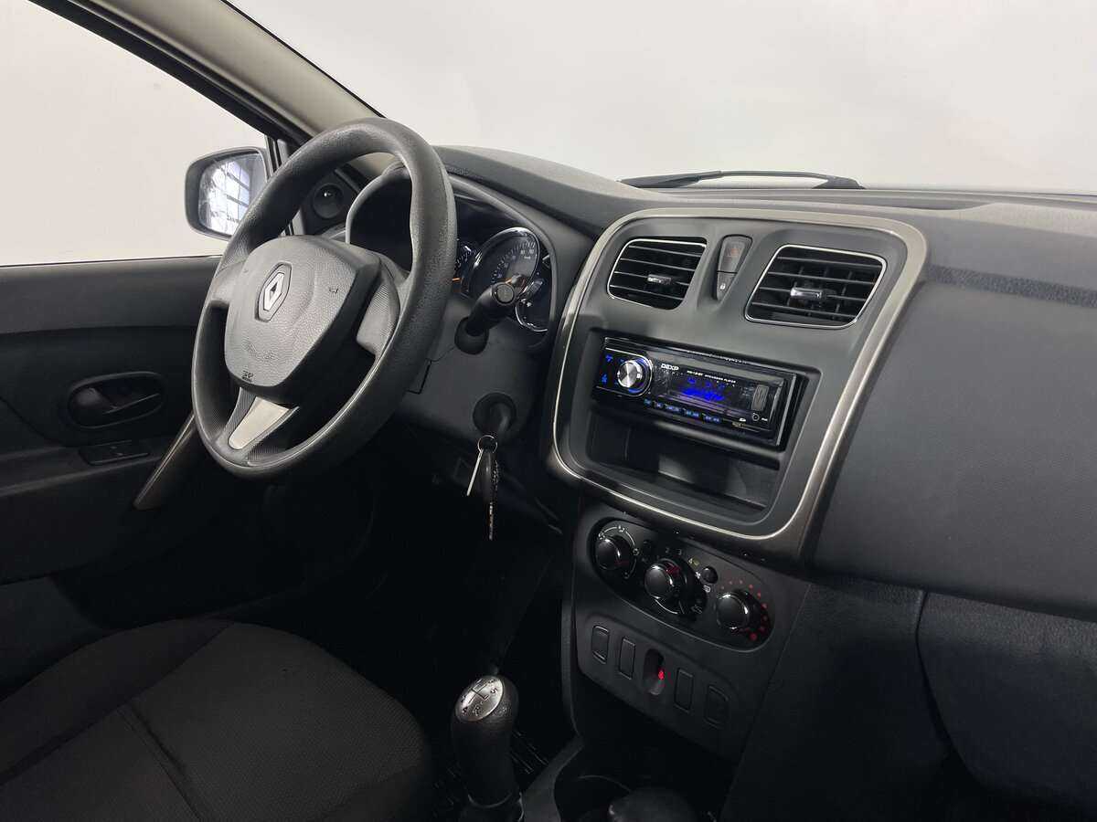 Renault Logan 2014 года с пробегом. Фото: #14