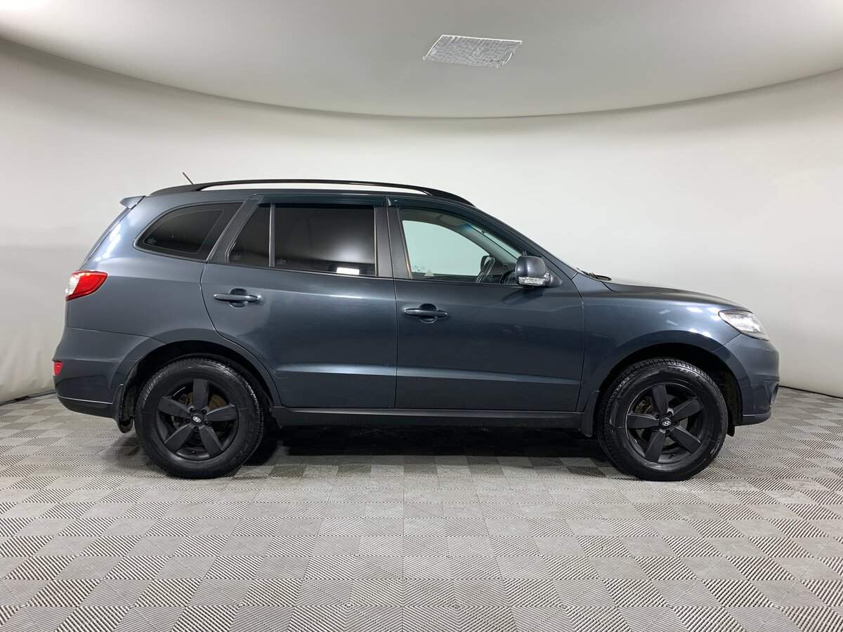 Hyundai Santa Fe 2012 года с пробегом. Фото: #3