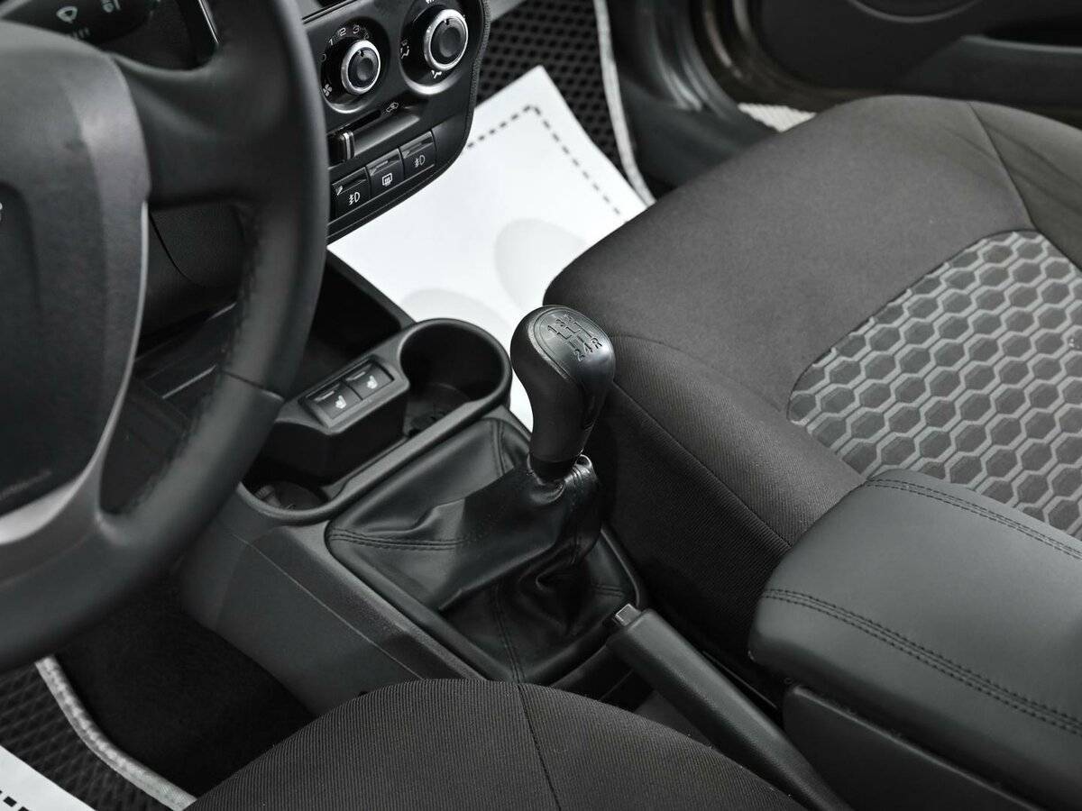 Lada (ВАЗ) Granta 2019 года с пробегом. Фото: #9