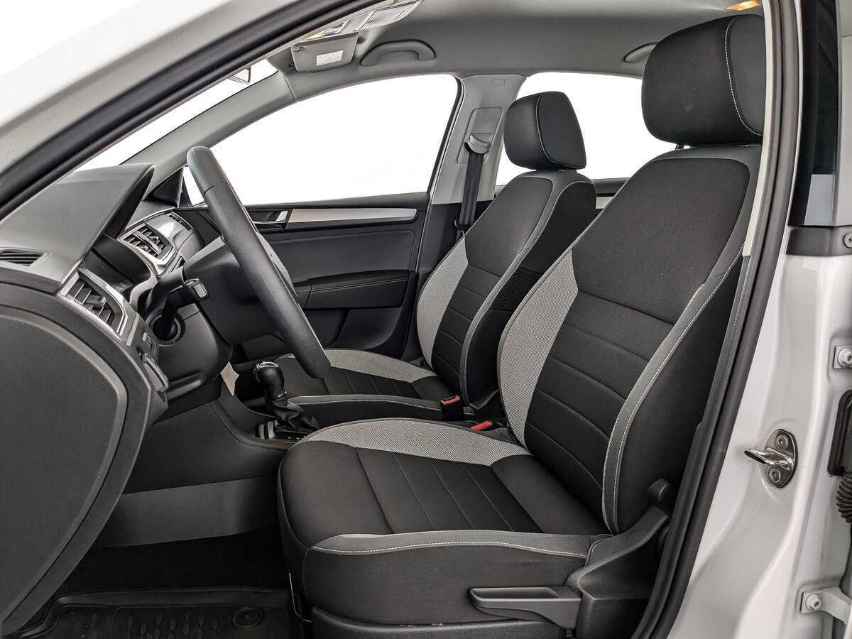 Skoda Rapid 2019 года с пробегом. Фото: #15