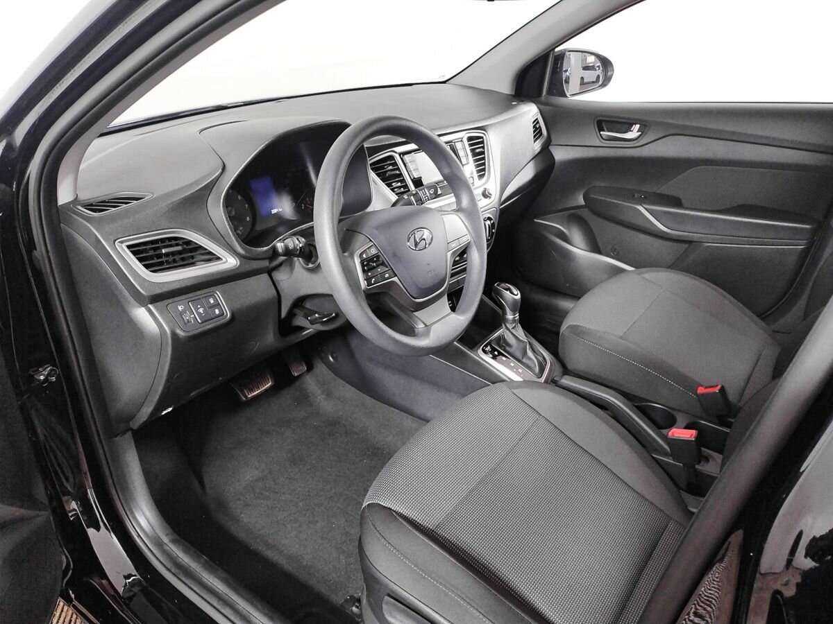 Hyundai Solaris 2021 года с пробегом. Фото: #12