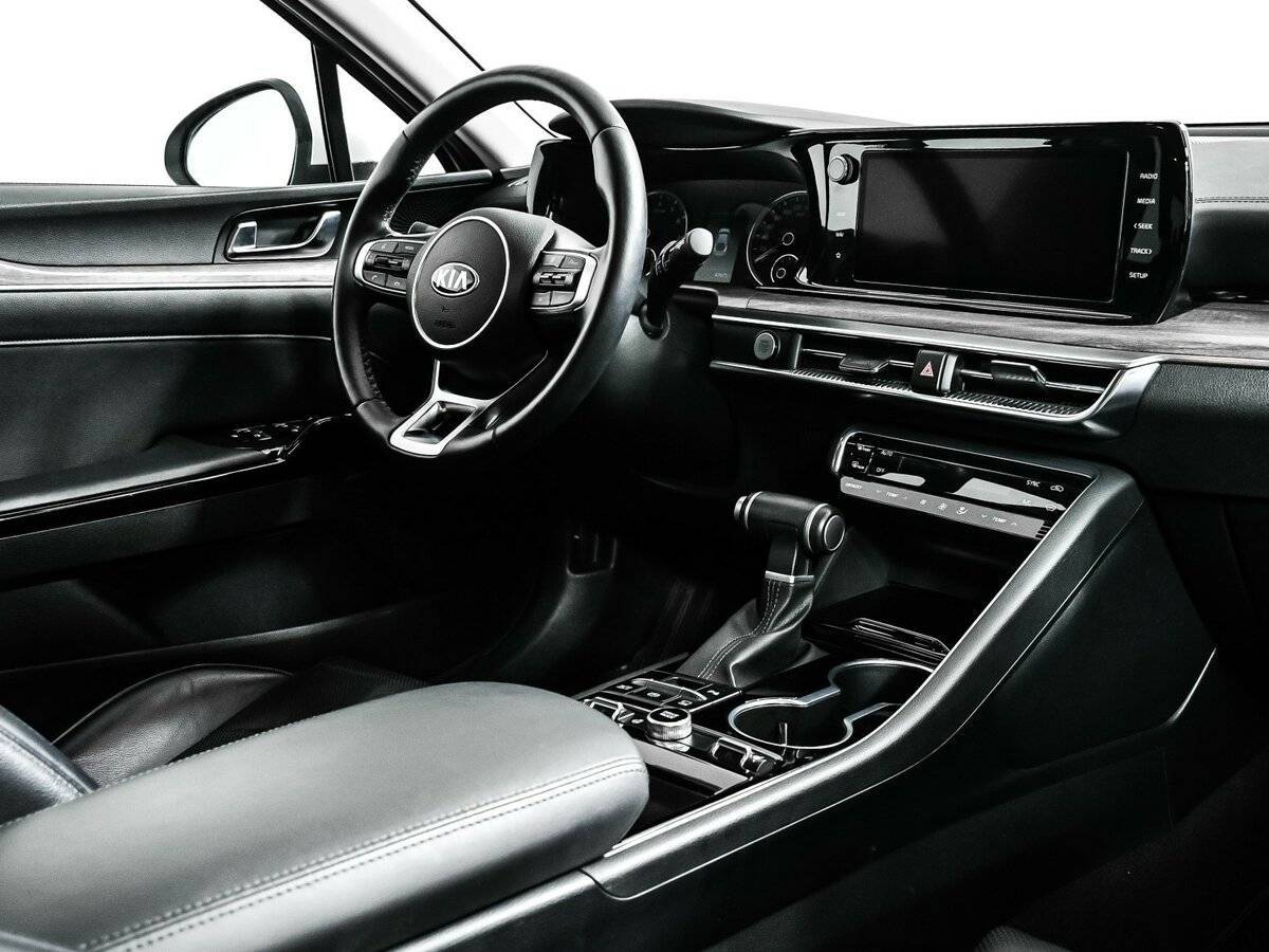 Kia K5 2020 года с пробегом. Фото: #8