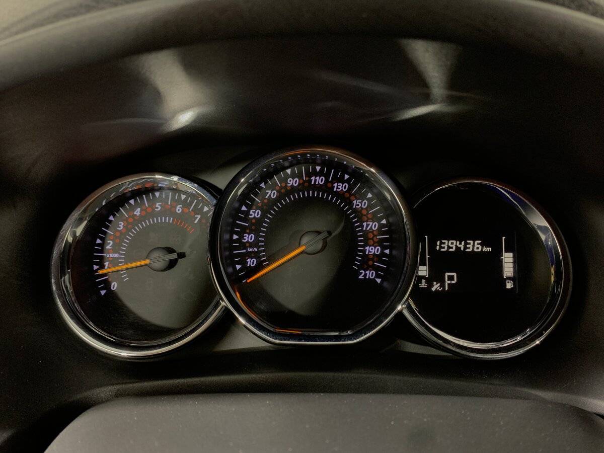 Renault Logan 2019 года с пробегом. Фото: #13