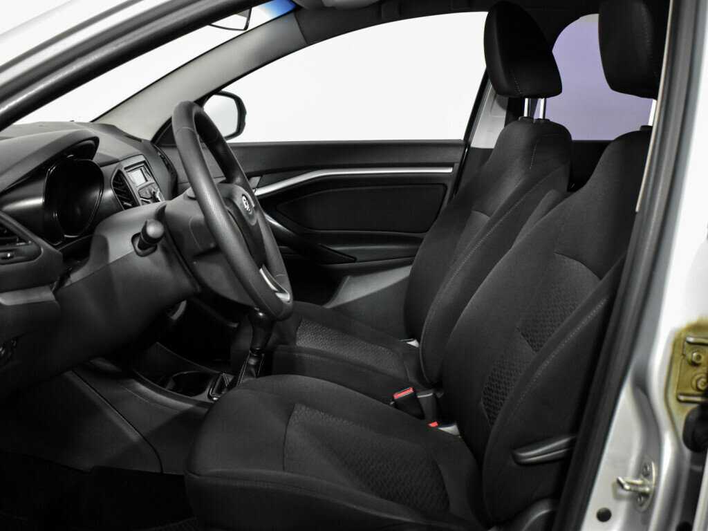 Lada (ВАЗ) Vesta 2017 года с пробегом. Фото: #10