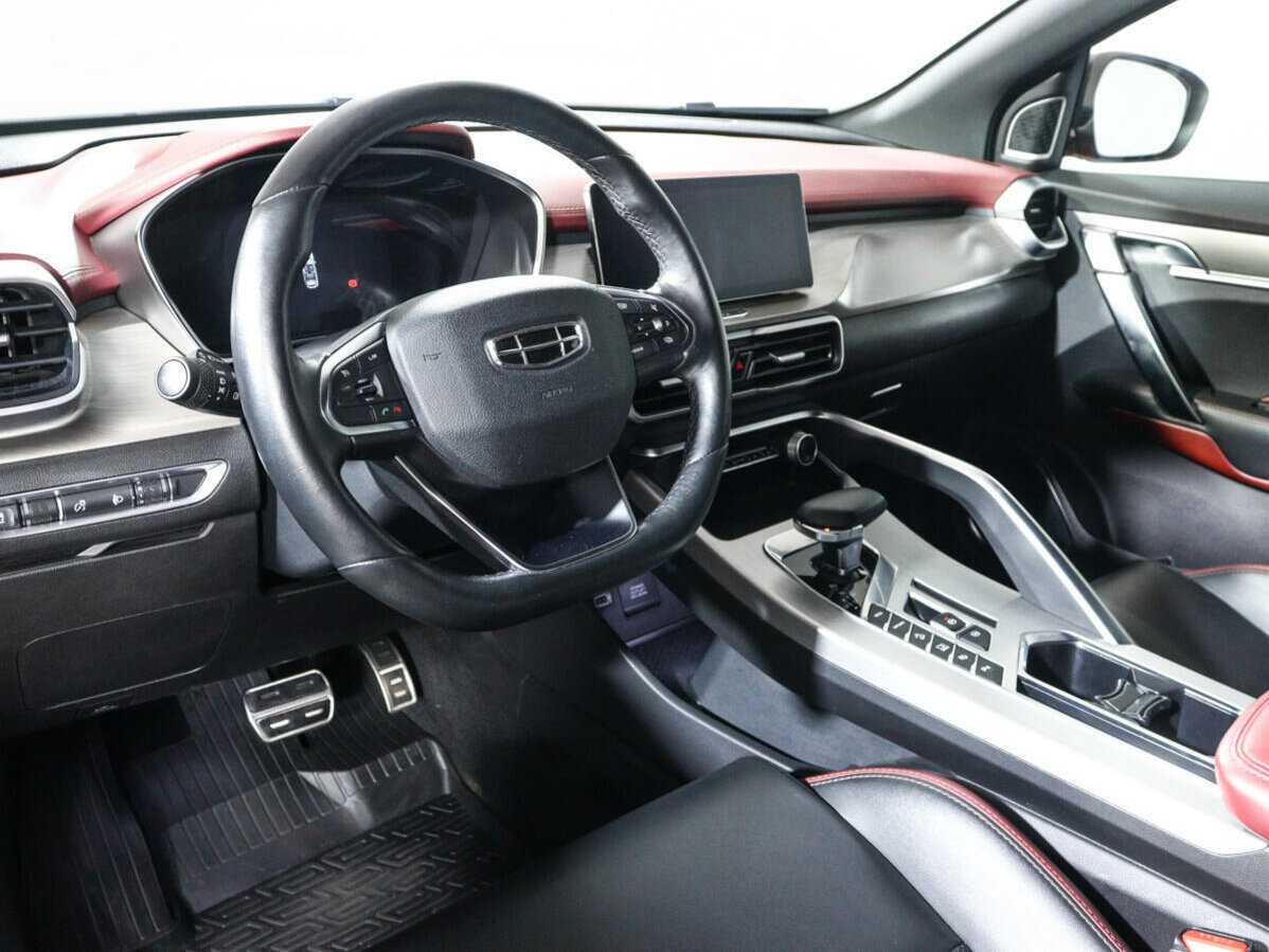 Geely Coolray 2022 года с пробегом. Фото: #13