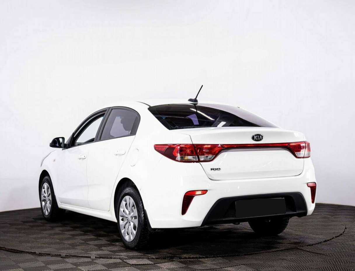 Kia Rio 2018 года с пробегом. Фото: #3