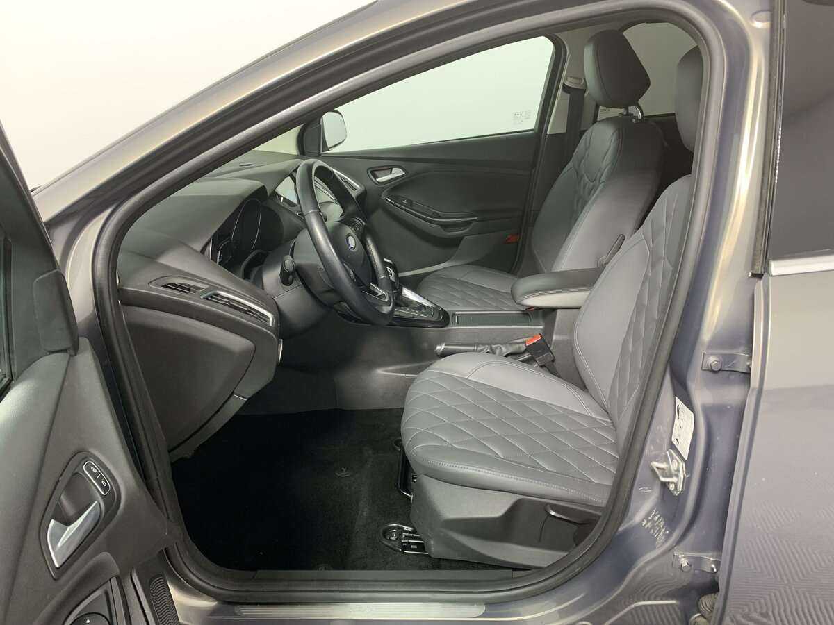 Ford Focus 2018 года с пробегом. Фото: #11