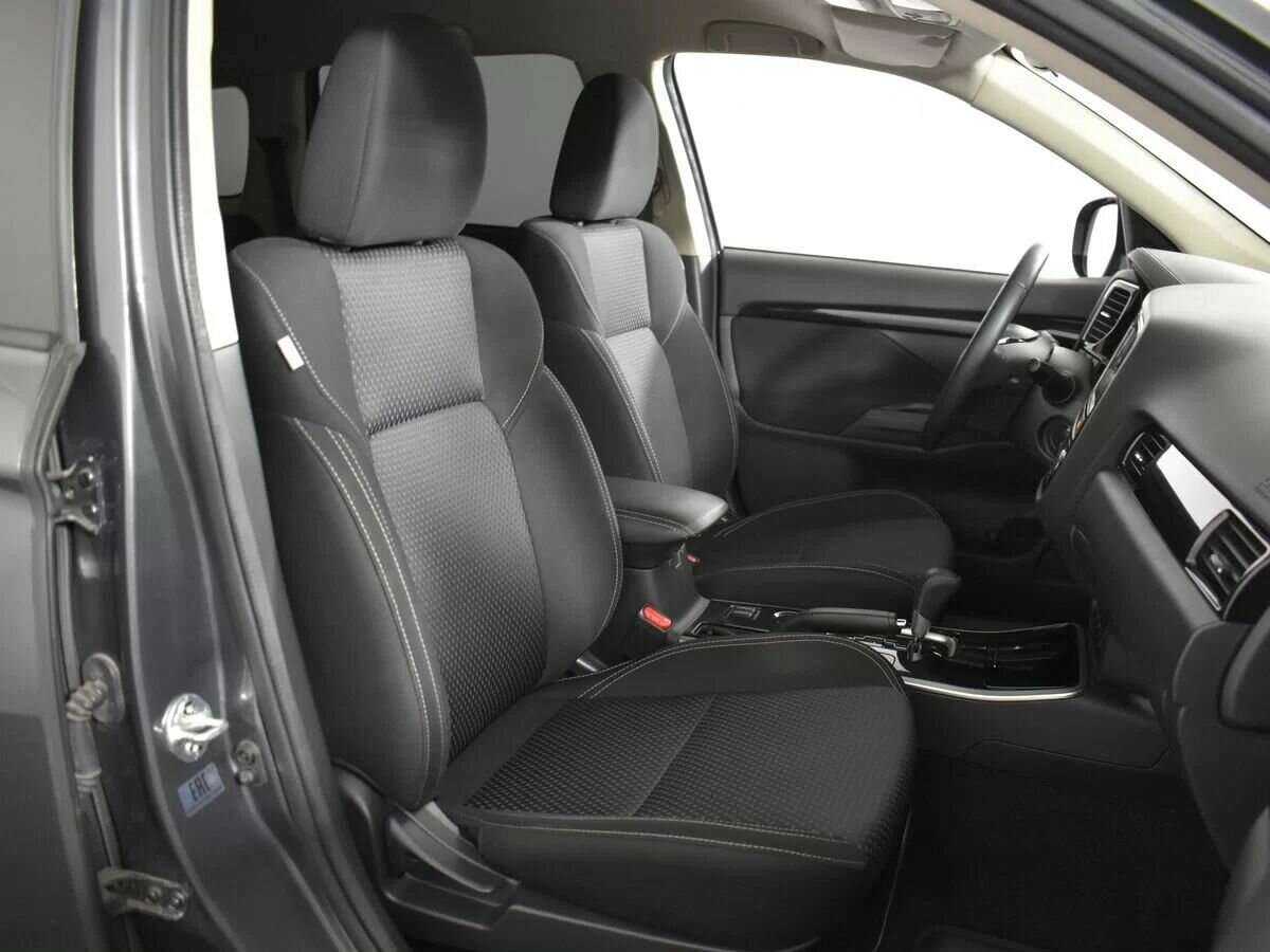 Mitsubishi Outlander 2019 года с пробегом. Фото: #5