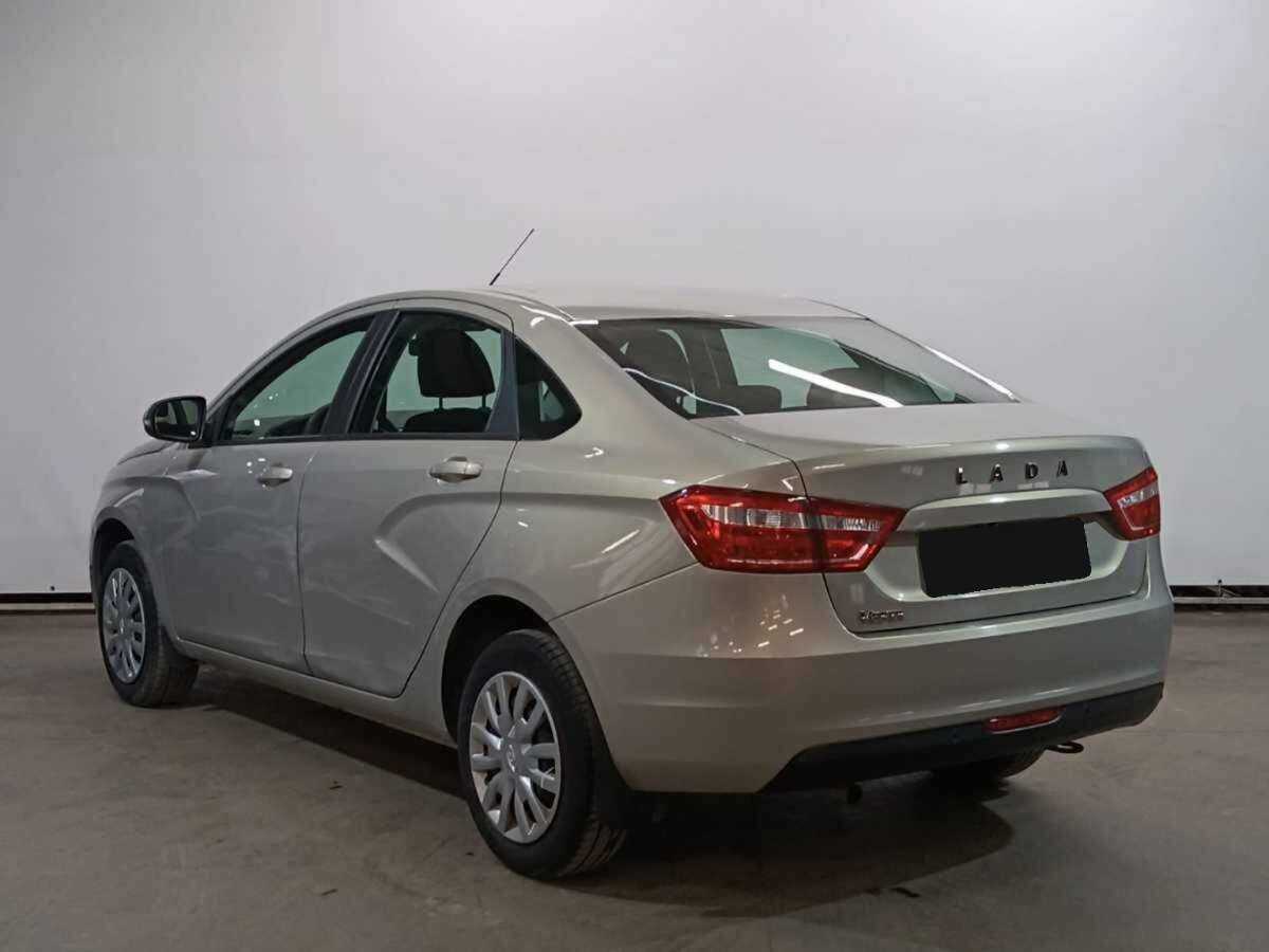 Lada (ВАЗ) Vesta 2018 года с пробегом. Фото: #6