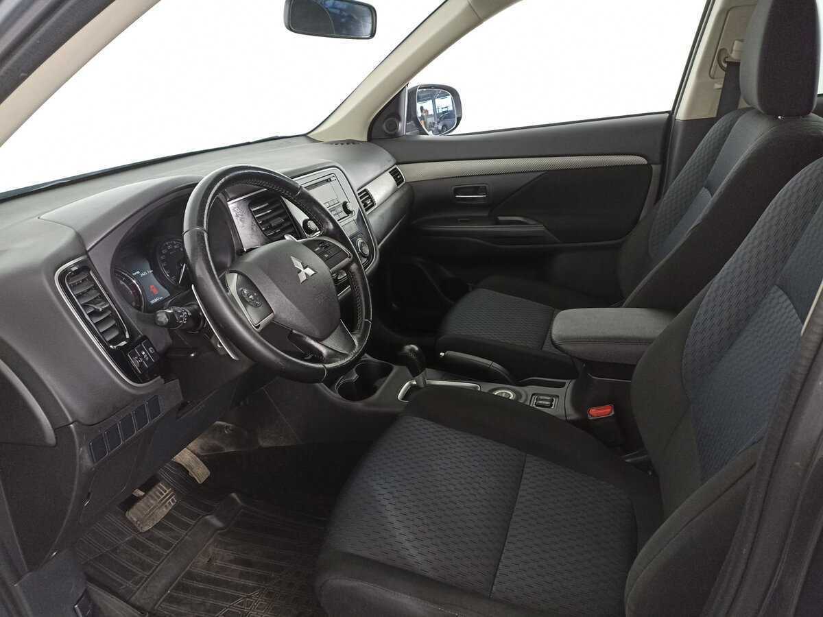 Mitsubishi Outlander 2014 года с пробегом. Фото: #13