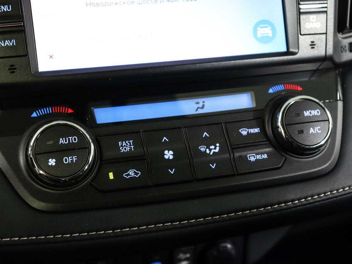 Toyota RAV4 2018 года с пробегом. Фото: #19