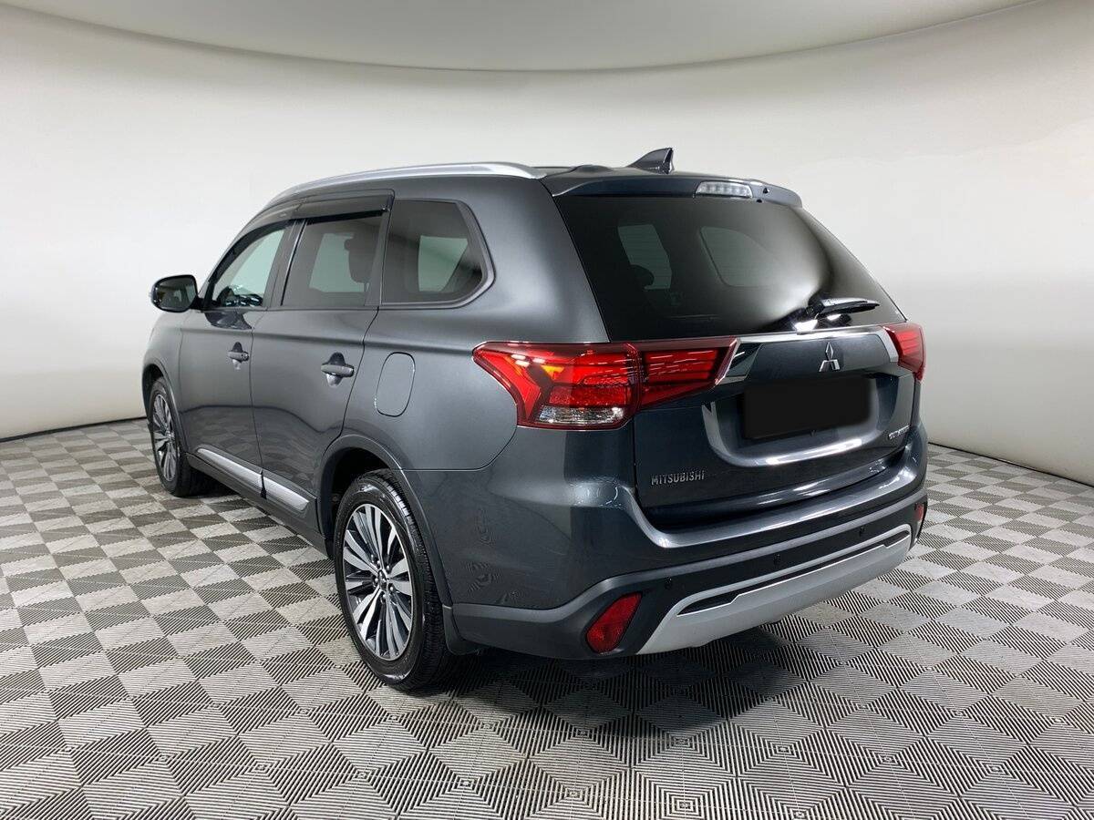 Mitsubishi Outlander 2019 года с пробегом. Фото: #6