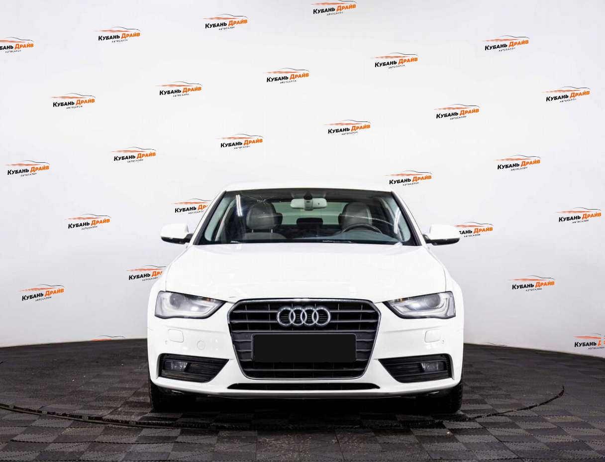 Audi A4 2012 года с пробегом. Фото: #1