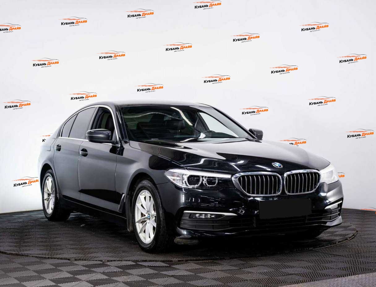 BMW 5 серии 2019 года с пробегом. Фото: #2