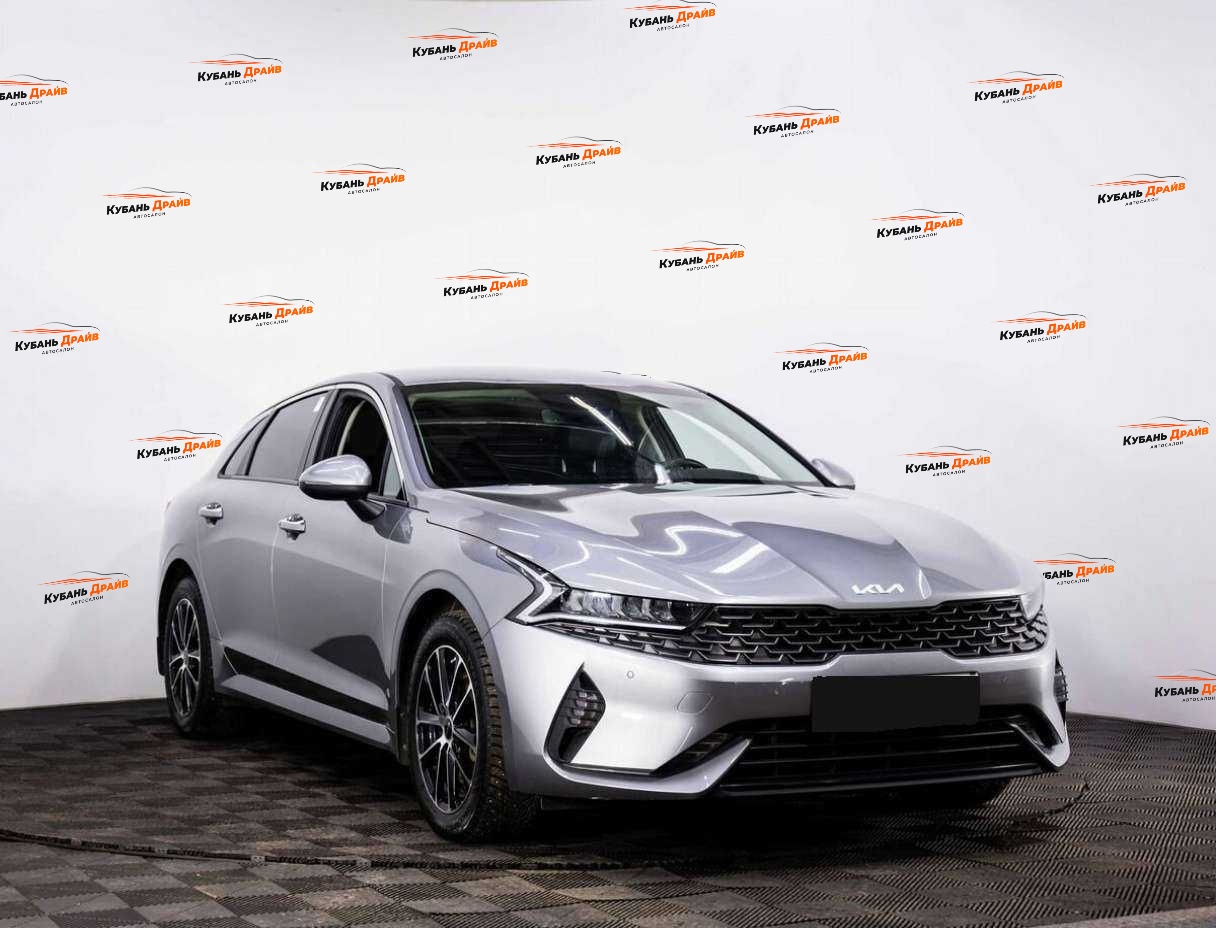 Kia K5 2021 года с пробегом. Фото: #2