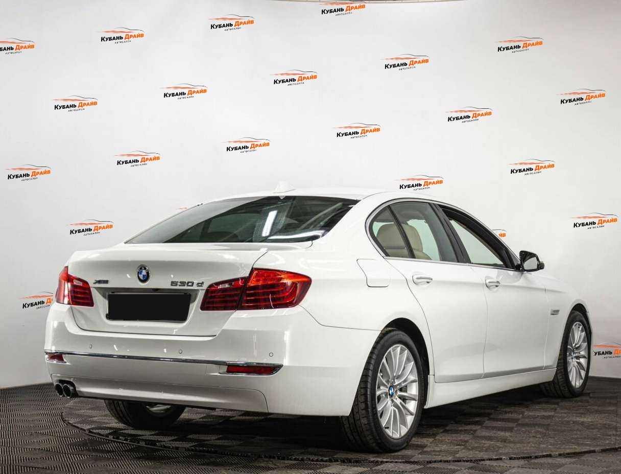 BMW 5 серии 2015 года с пробегом. Фото: #3