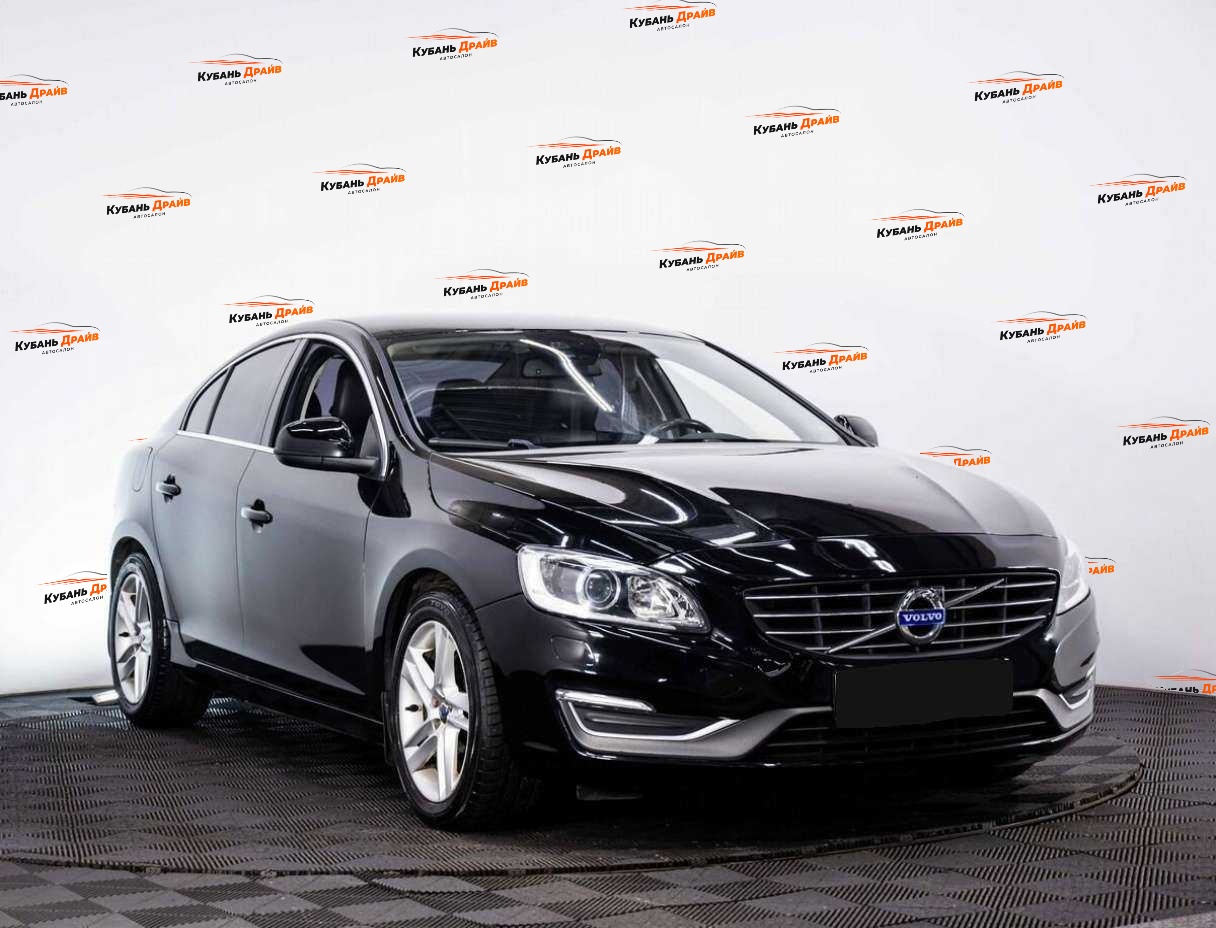 Volvo S60 2013 года с пробегом. Фото: #2