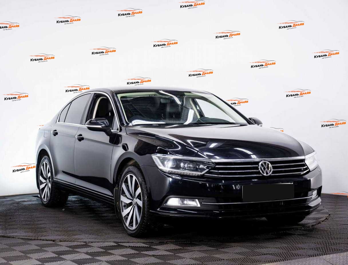 Volkswagen Passat 2019 года с пробегом. Фото: #2