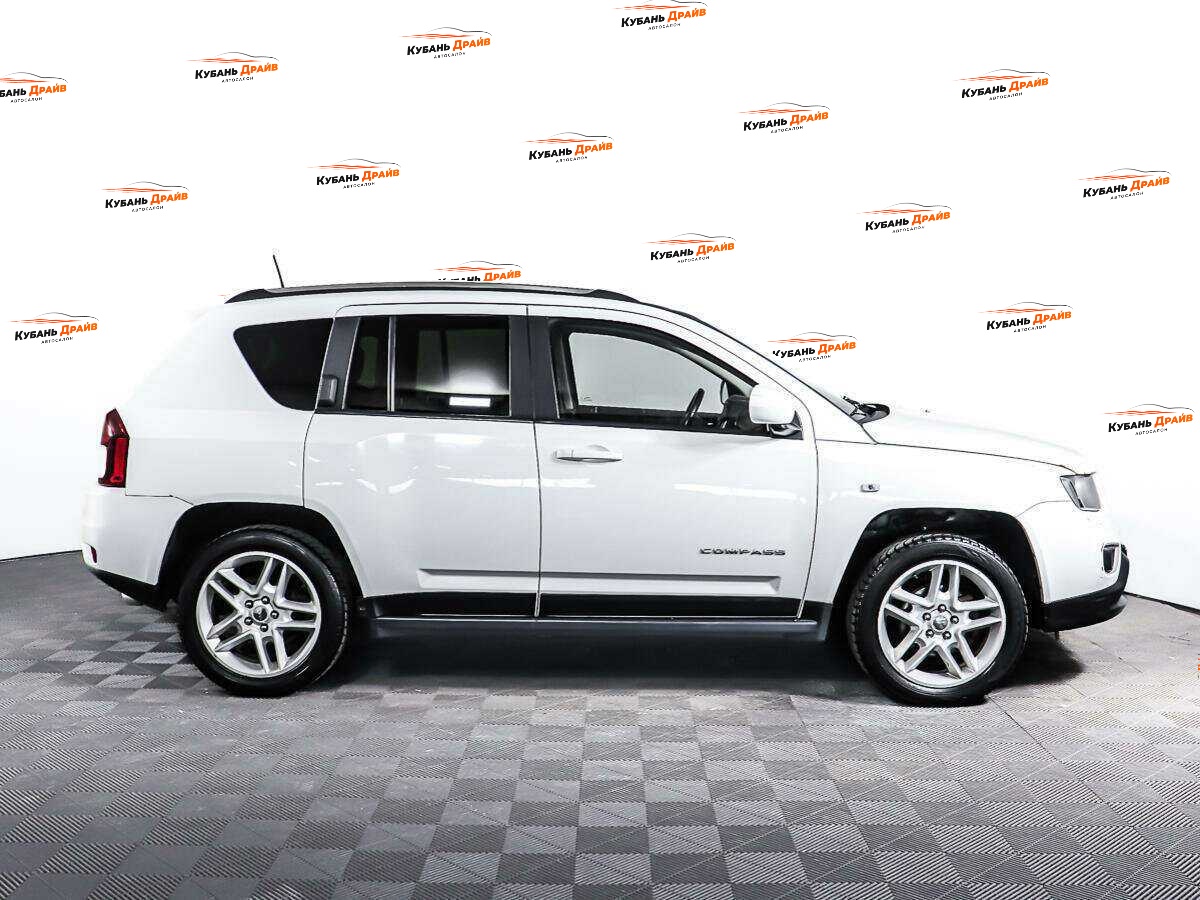 Jeep Compass 2013 года с пробегом. Фото: #3