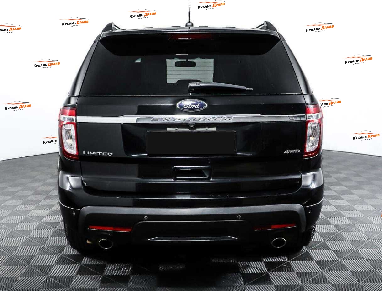 Ford Explorer 2014 года с пробегом. Фото: #5