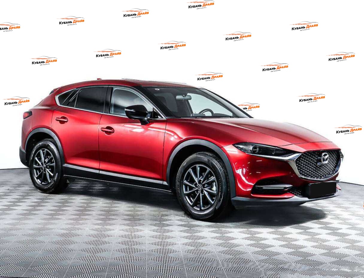Mazda CX-4 2022 года с пробегом. Фото: #2