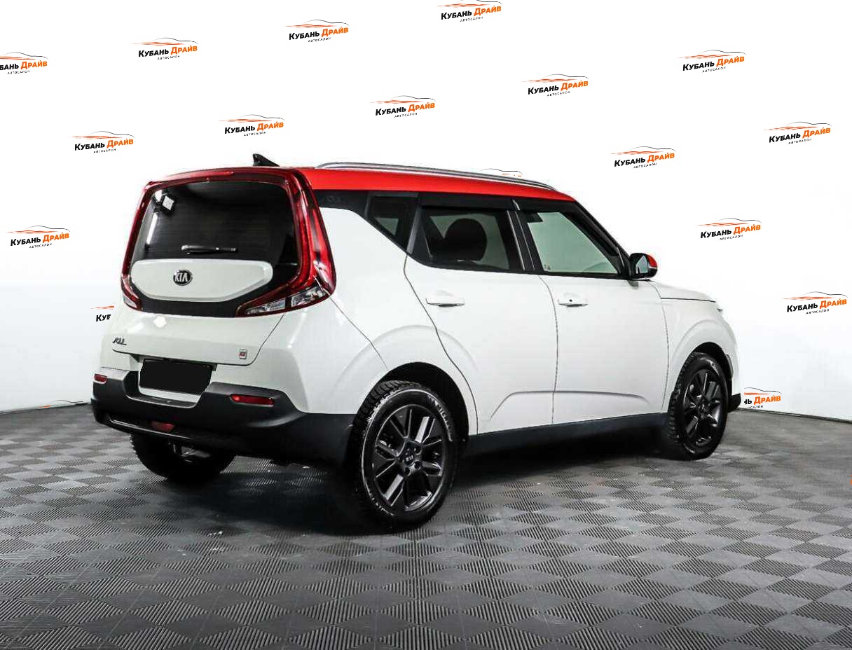 Kia Soul 2021 года с пробегом. Фото: #4