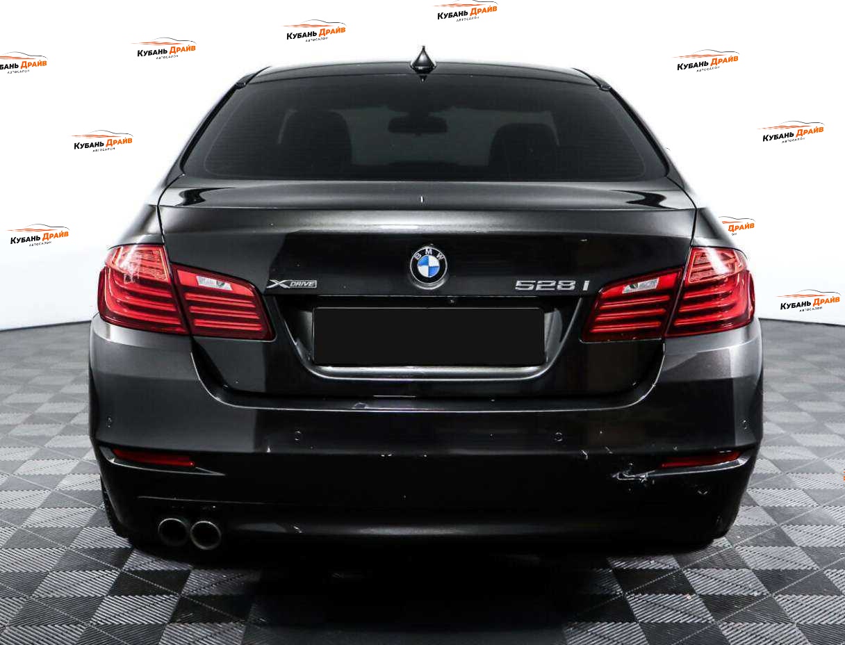 BMW 5 серии 2013 года с пробегом. Фото: #5