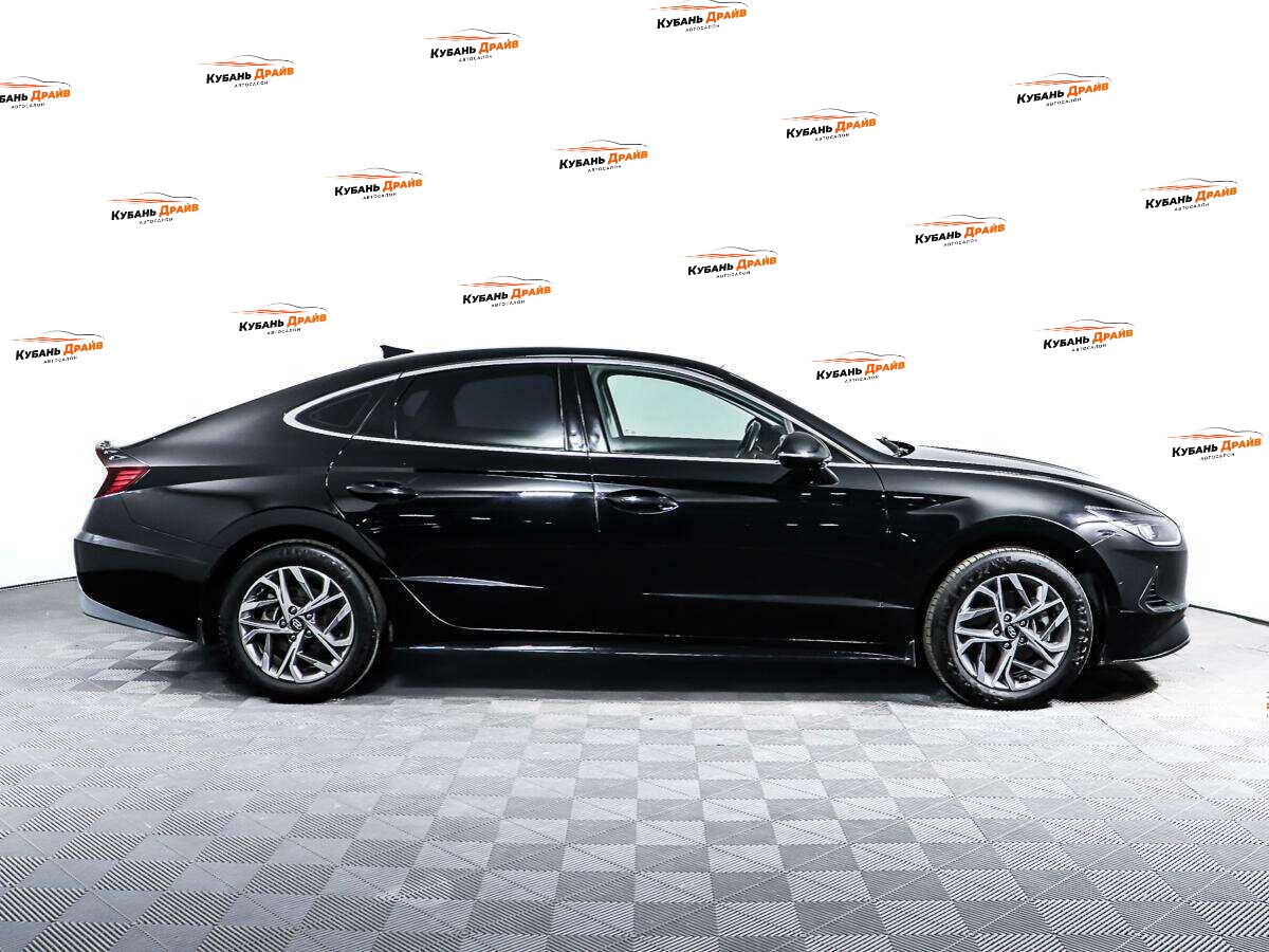 Hyundai Sonata 2020 года с пробегом. Фото: #3