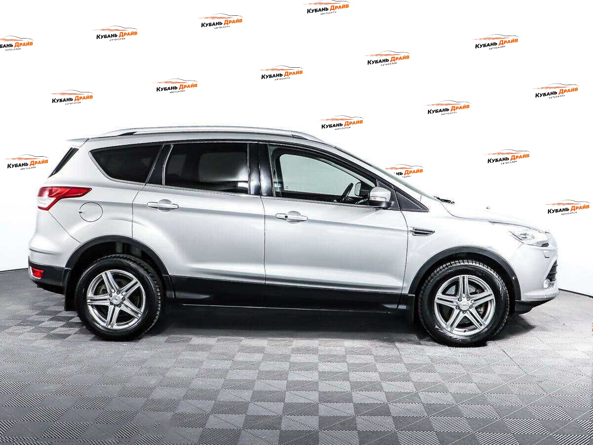 Ford Kuga 2013 года с пробегом. Фото: #3