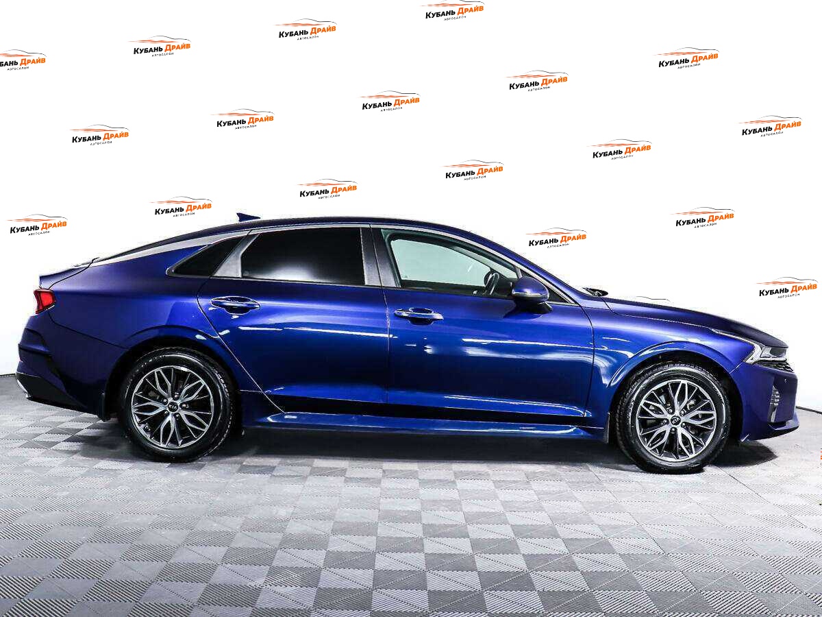 Kia K5 2021 года с пробегом. Фото: #3