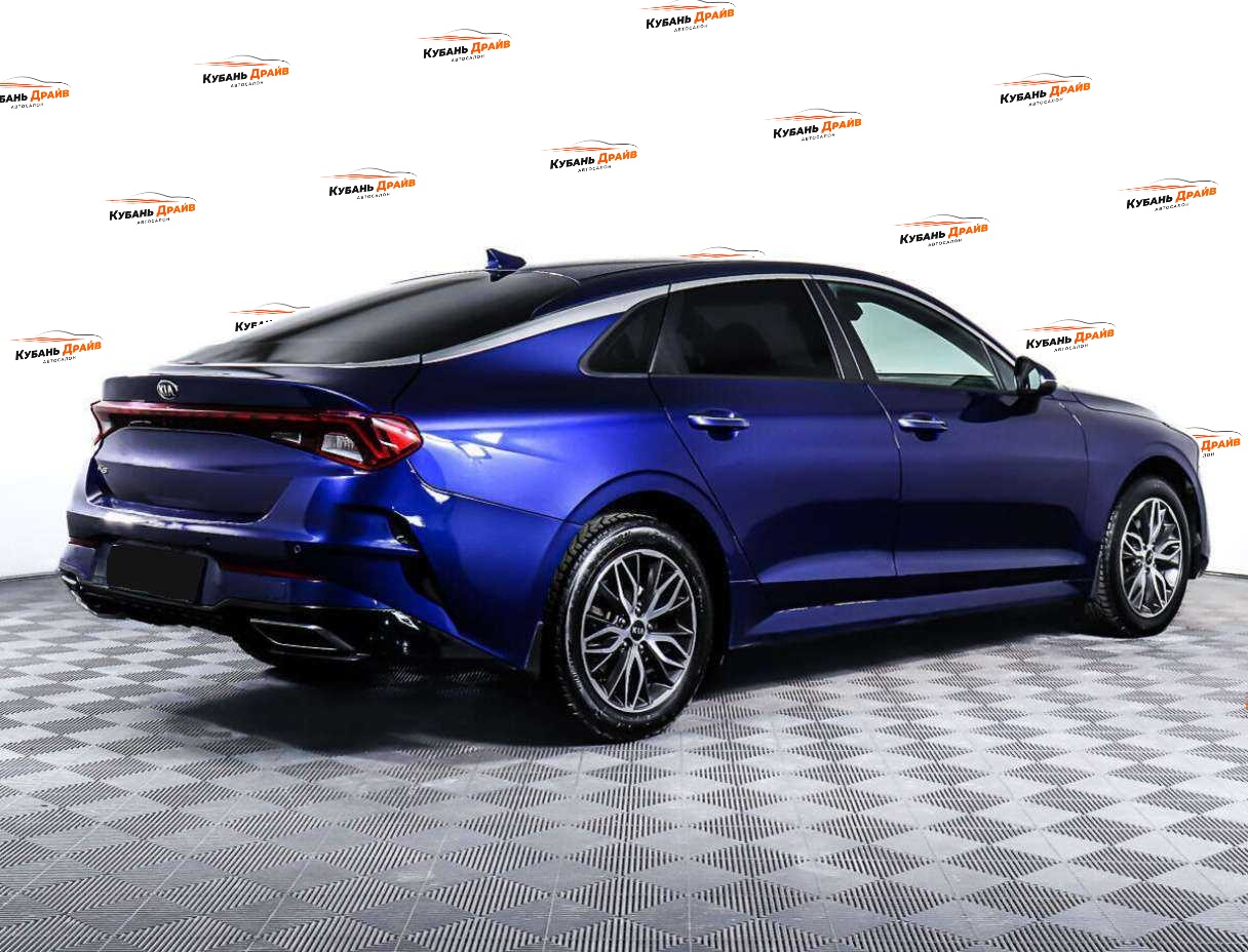 Kia K5 2021 года с пробегом. Фото: #4