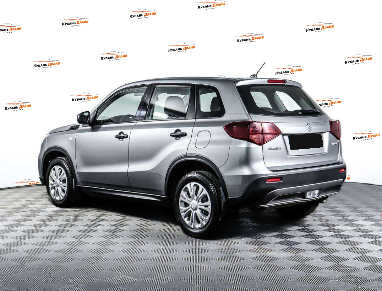 Suzuki Vitara 2021 года с пробегом. Фото: #6