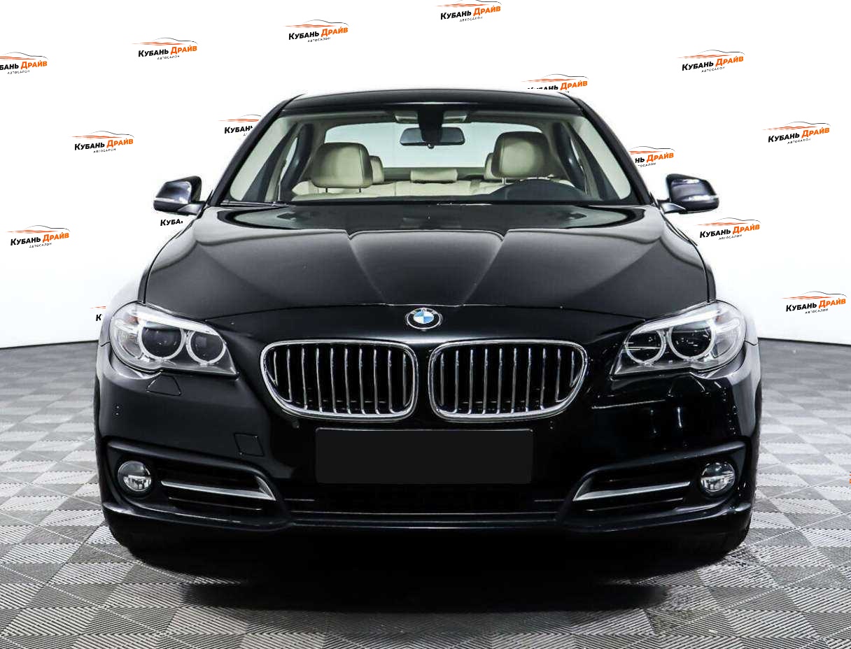 BMW 5 серии 2014 года с пробегом. Фото: #1
