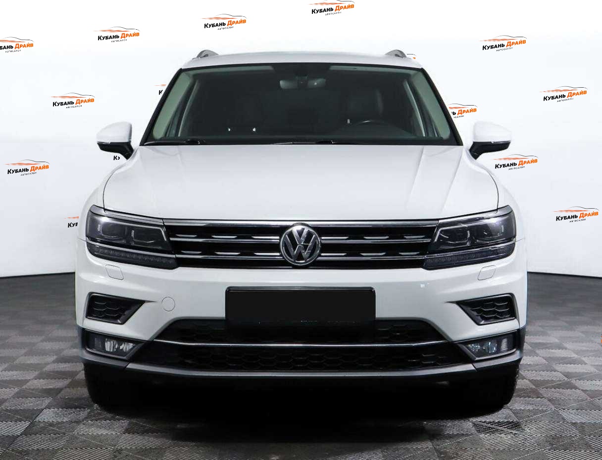 Volkswagen Tiguan 2018 года с пробегом. Фото: #1
