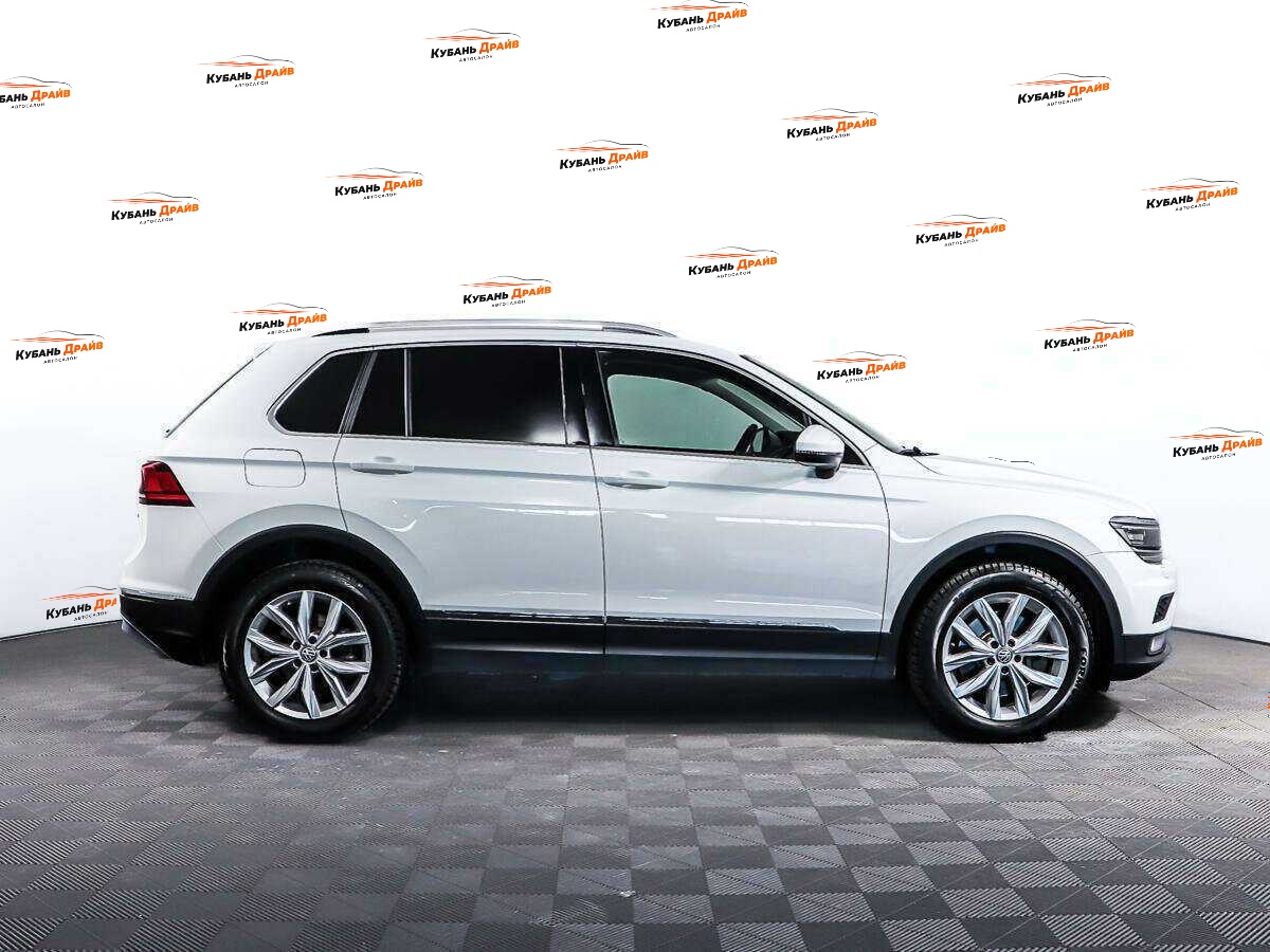 Volkswagen Tiguan 2018 года с пробегом. Фото: #3