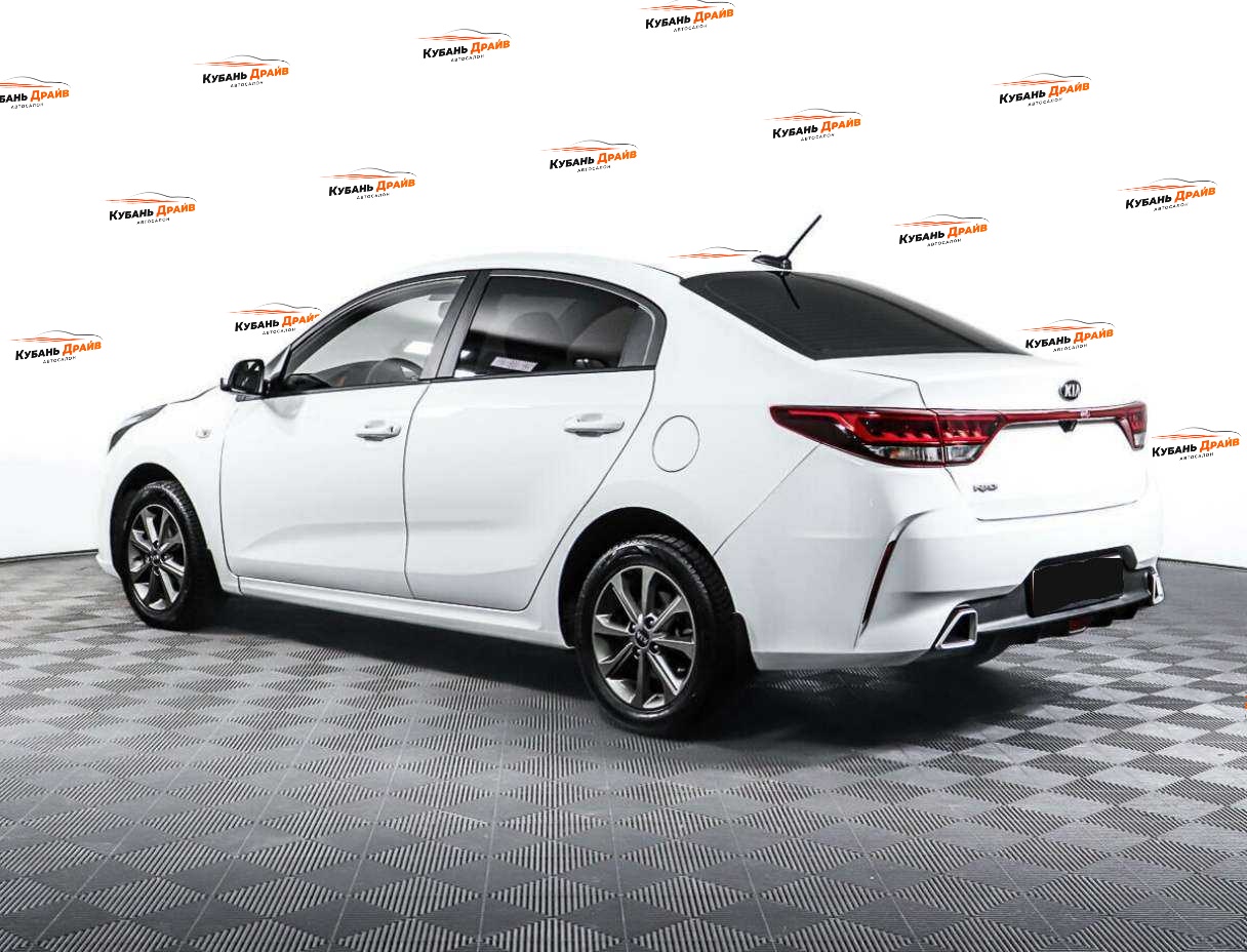 Kia Rio 2021 года с пробегом. Фото: #6