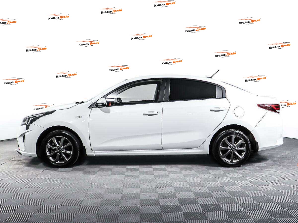 Kia Rio 2021 года с пробегом. Фото: #7