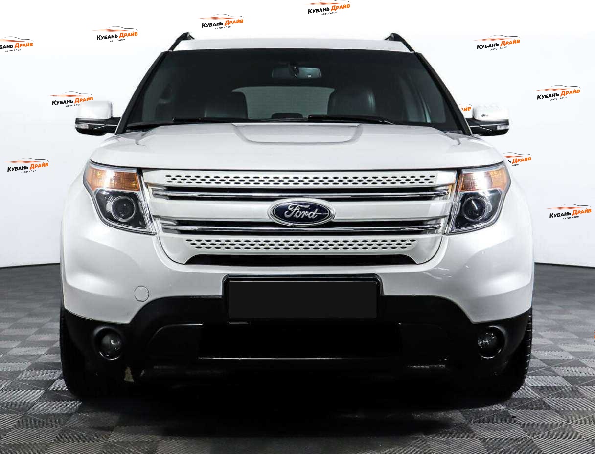 Ford Explorer 2012 года с пробегом. Фото: #1