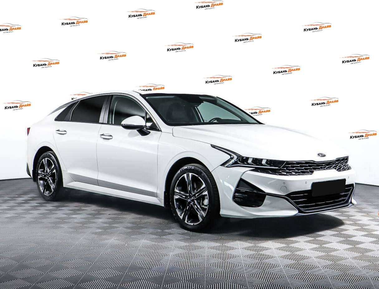 Kia K5 2020 года с пробегом. Фото: #2