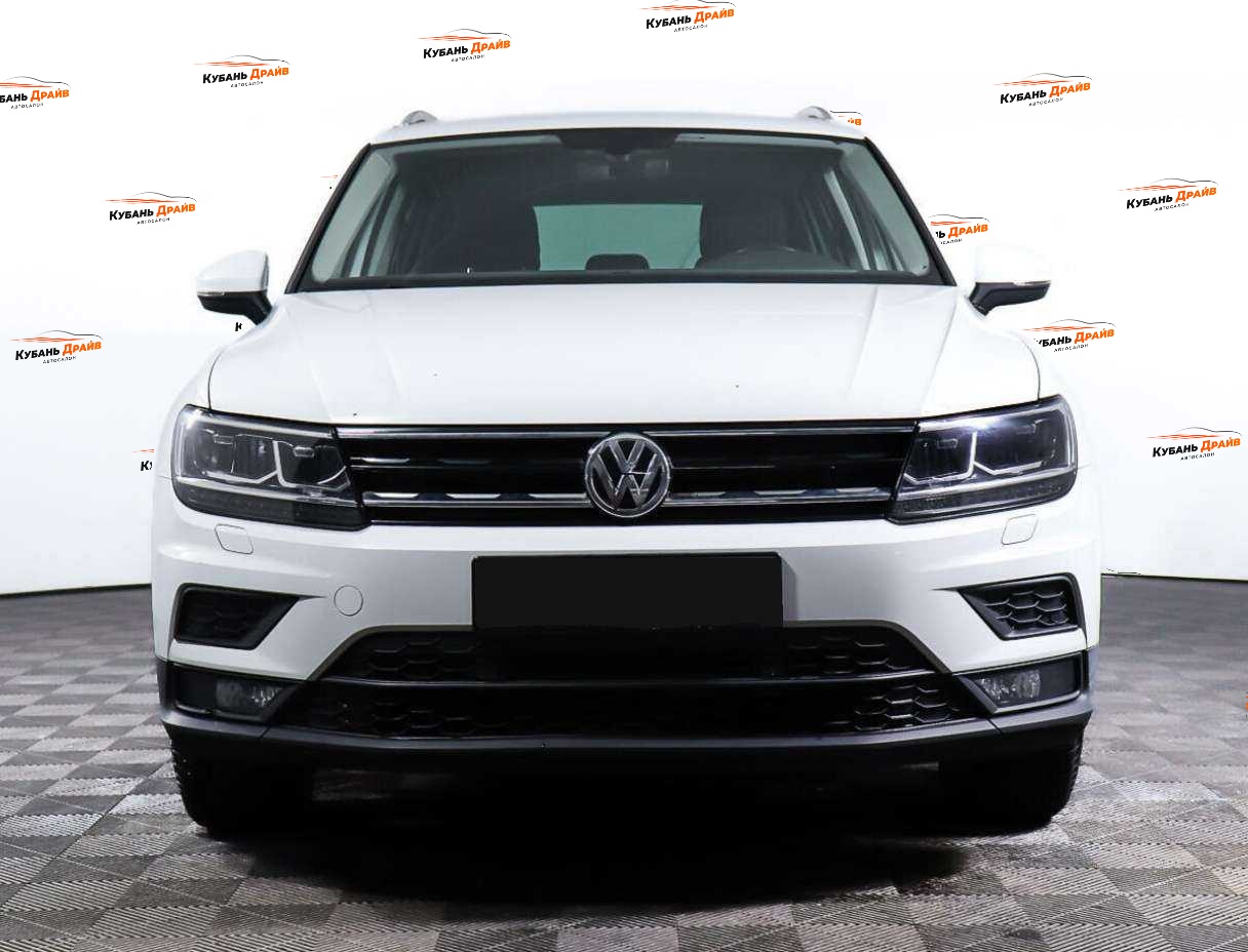 Volkswagen Tiguan 2018 года с пробегом. Фото: #1