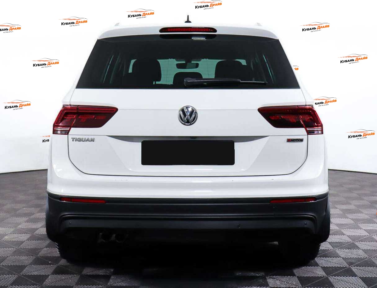 Volkswagen Tiguan 2018 года с пробегом. Фото: #5