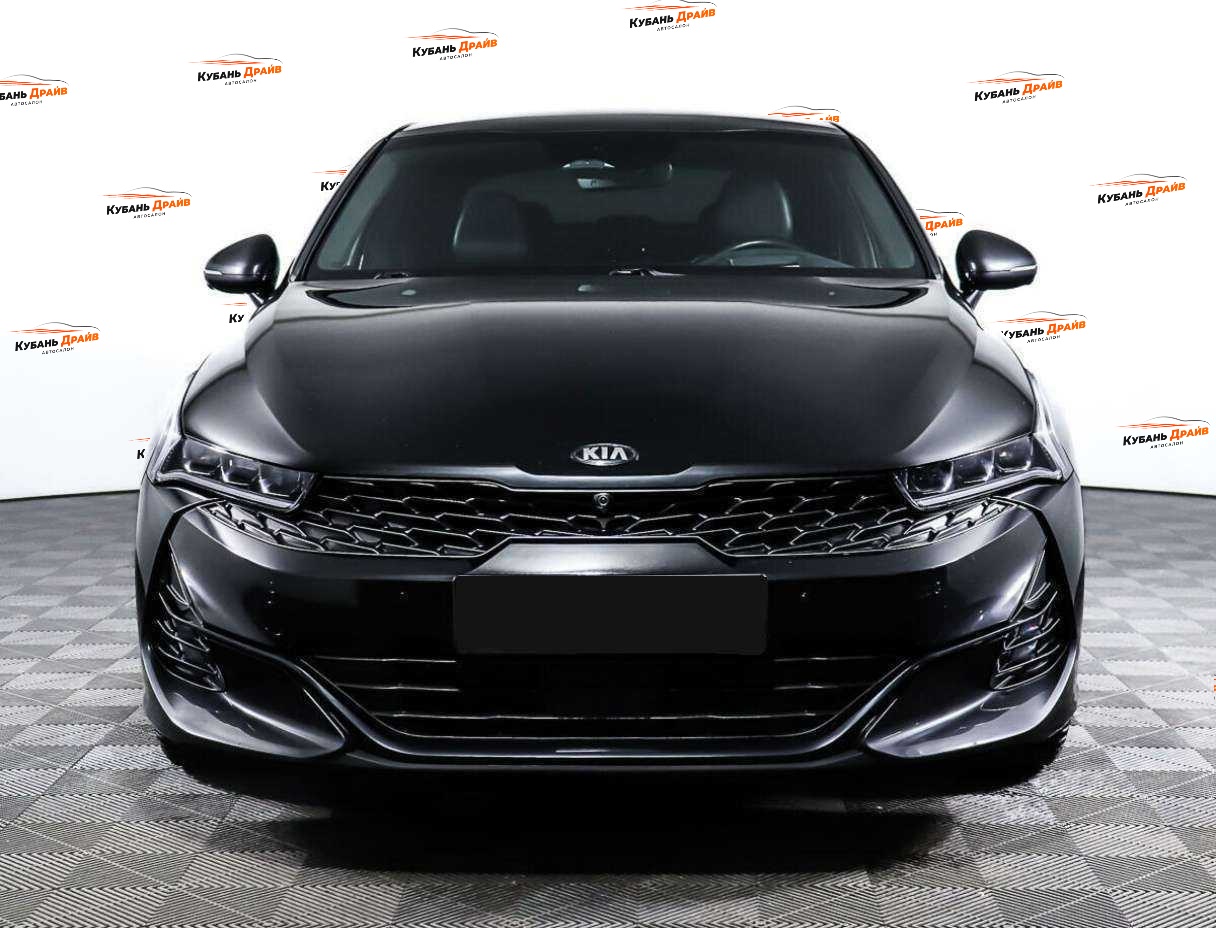 Kia K5 2021 года с пробегом. Фото: #1