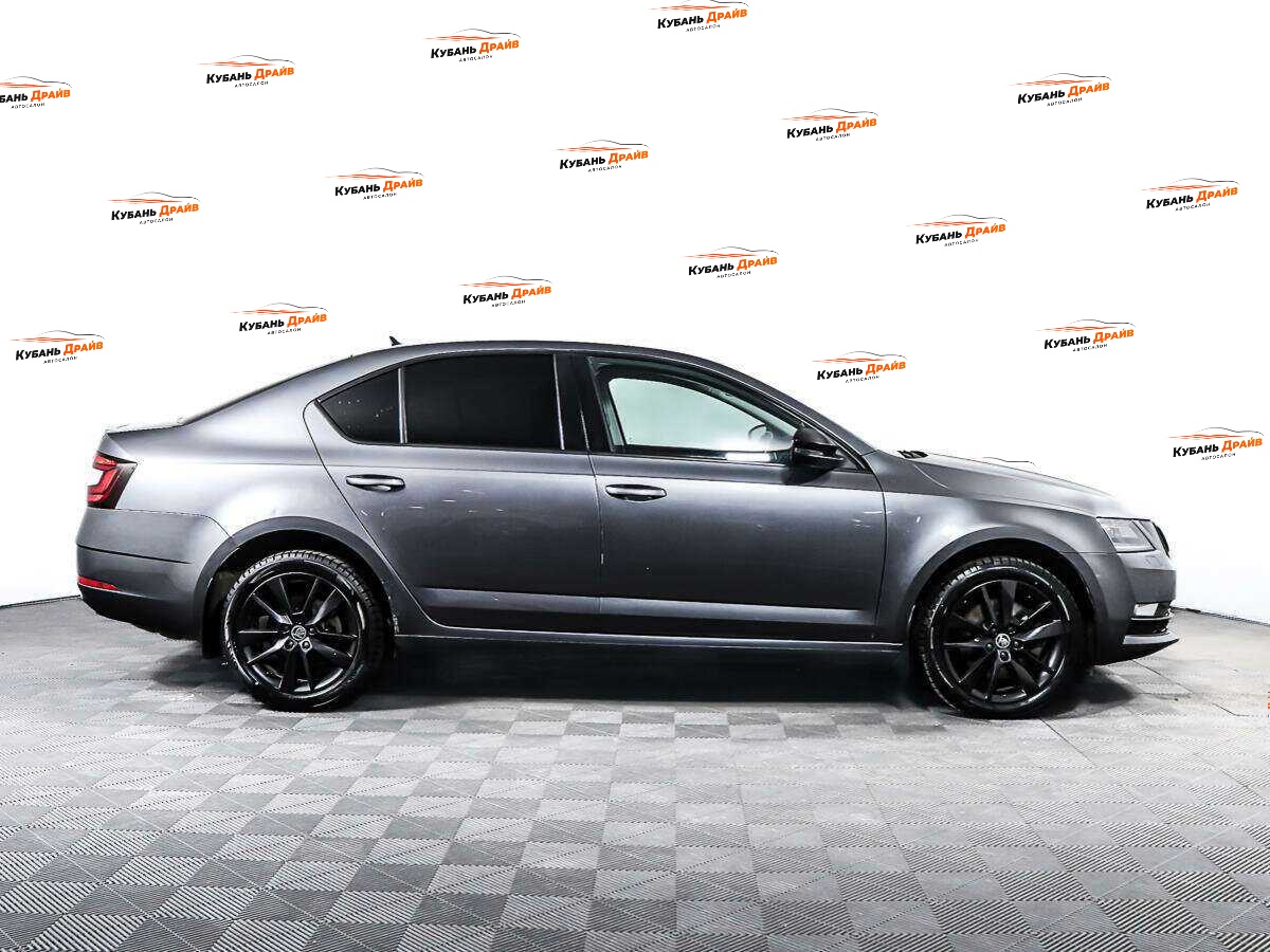 Skoda Octavia 2017 года с пробегом. Фото: #3
