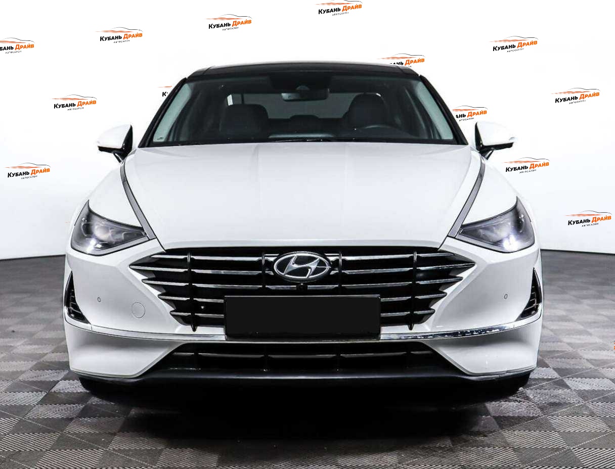 Hyundai Sonata 2022 года с пробегом. Фото: #1