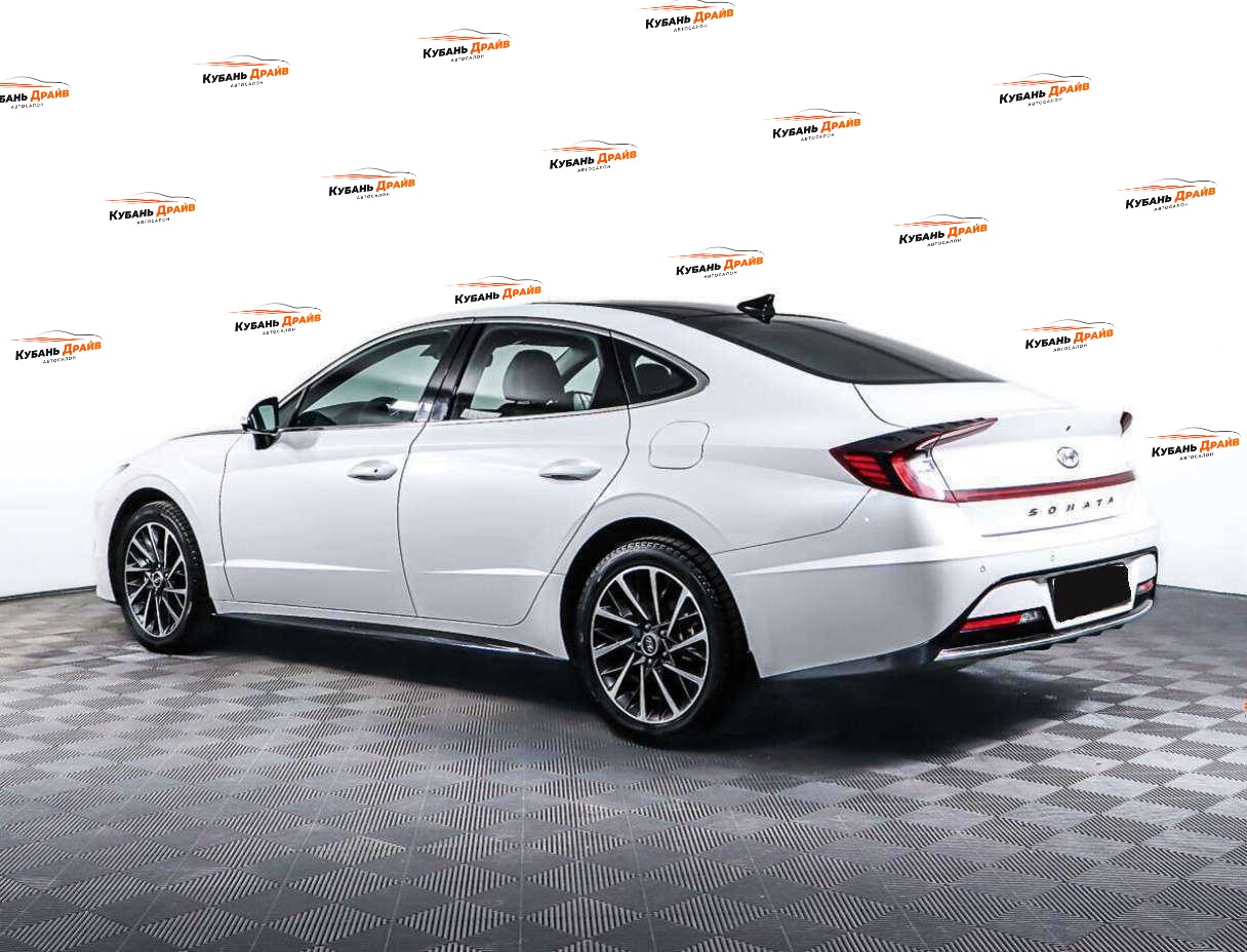 Hyundai Sonata 2022 года с пробегом. Фото: #5