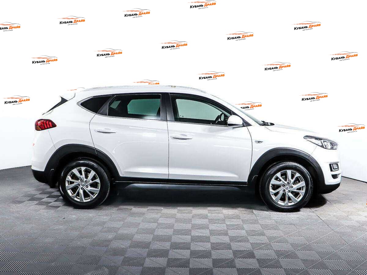 Hyundai Tucson 2018 года с пробегом. Фото: #3