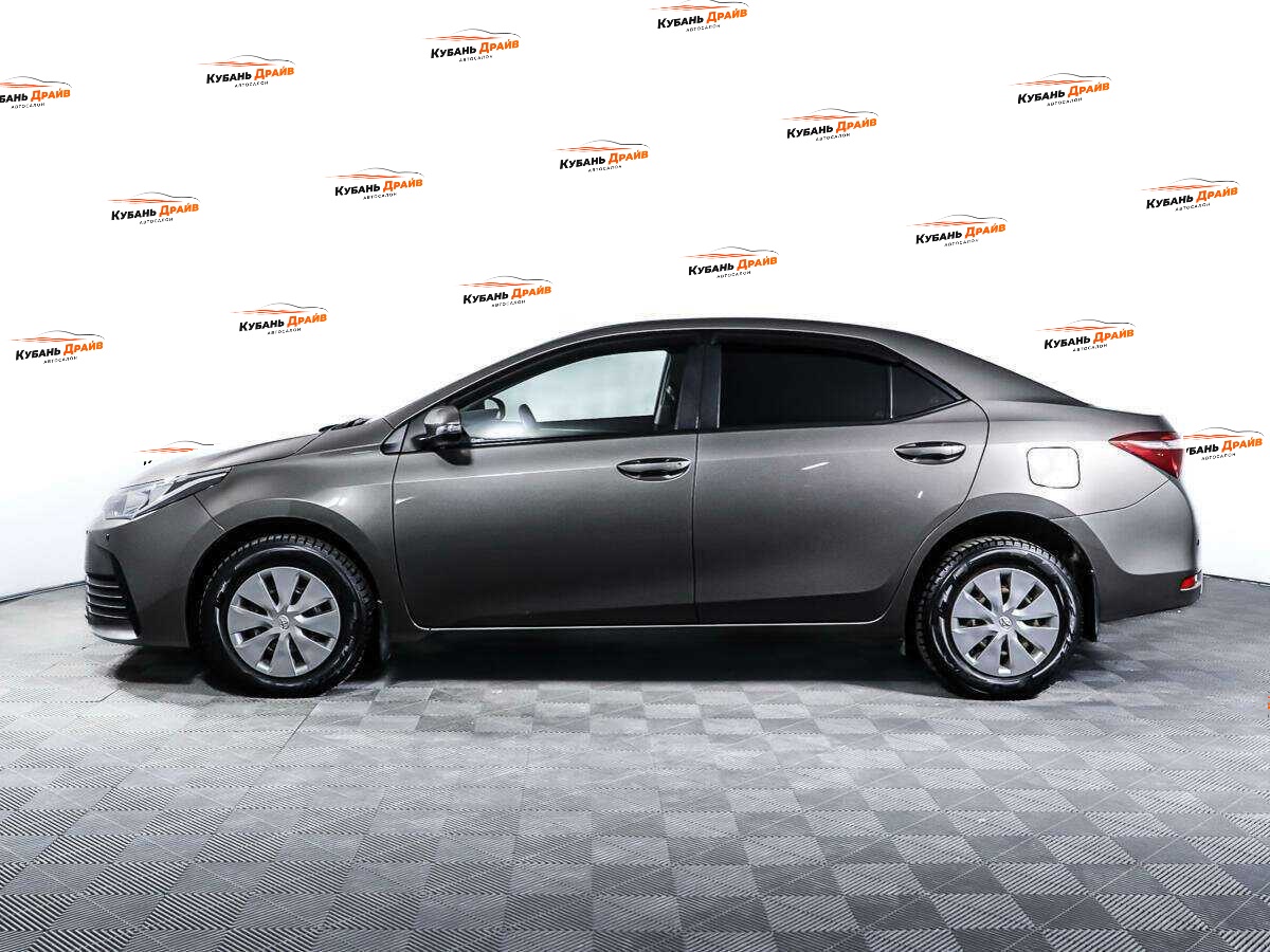 Toyota Corolla 2016 года с пробегом. Фото: #7