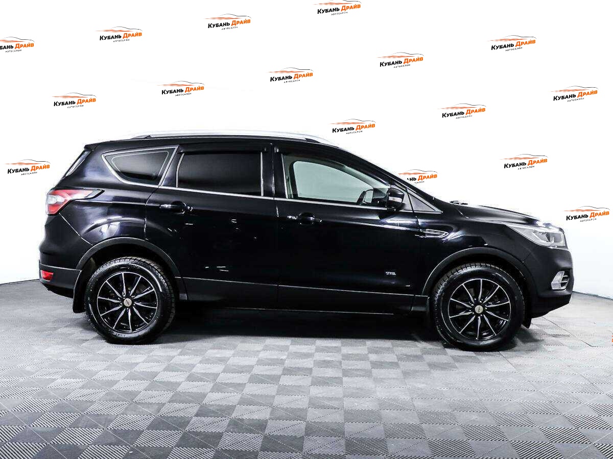 Ford Kuga 2019 года с пробегом. Фото: #3