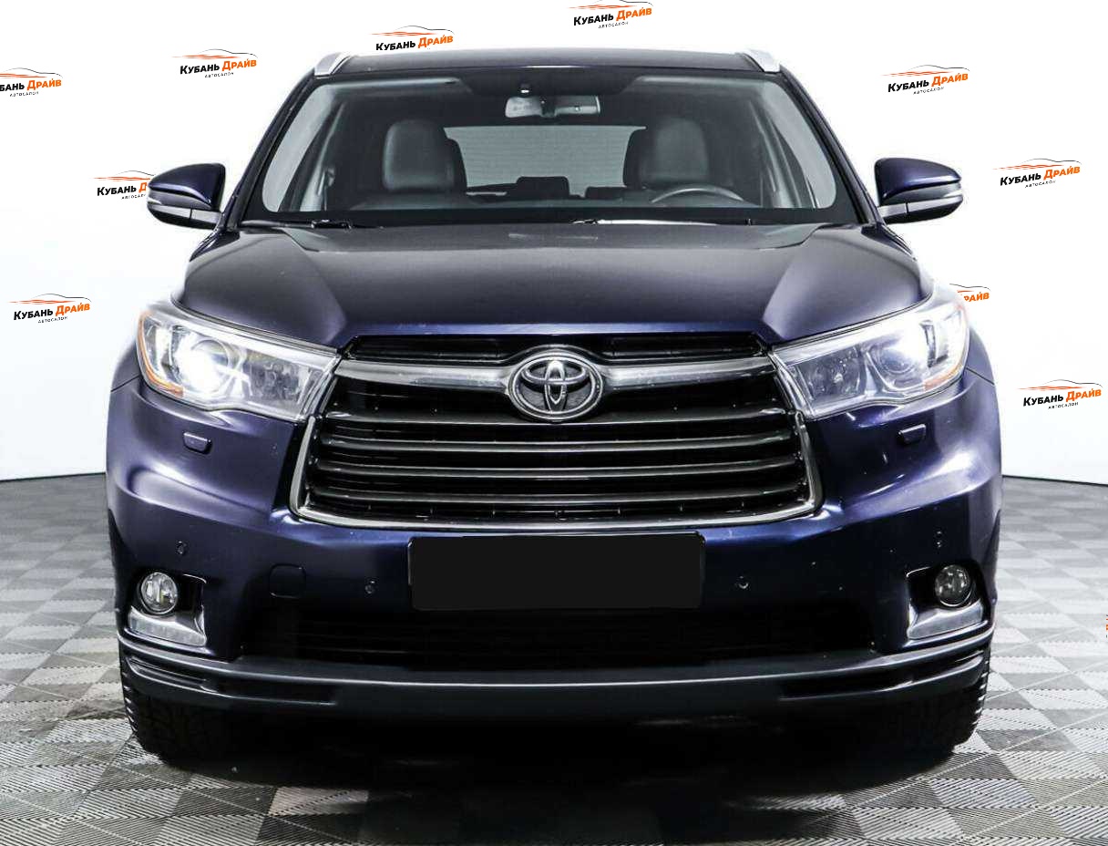 Toyota Highlander 2015 года с пробегом. Фото: #1