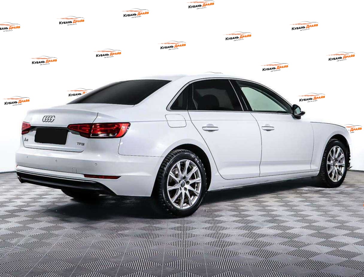 Audi A4 2015 года с пробегом. Фото: #4